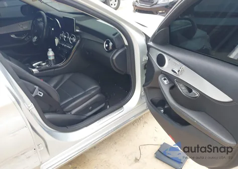 2016 Mercedes-Benz C 300 from USA, damaged, VIN 55SWF4JB8GU098155